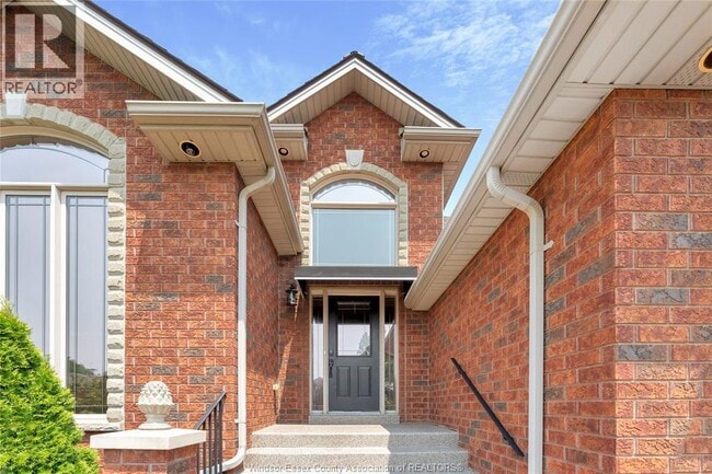 Building Photo - 80 Whelan Dr