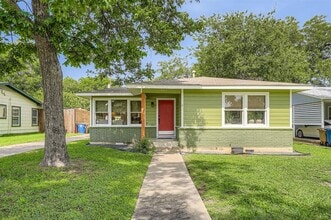 Building Photo - 7717 Woodrow Ave