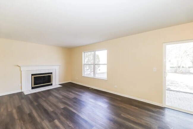 Foto del edificio - 178 Cherrywood Ct