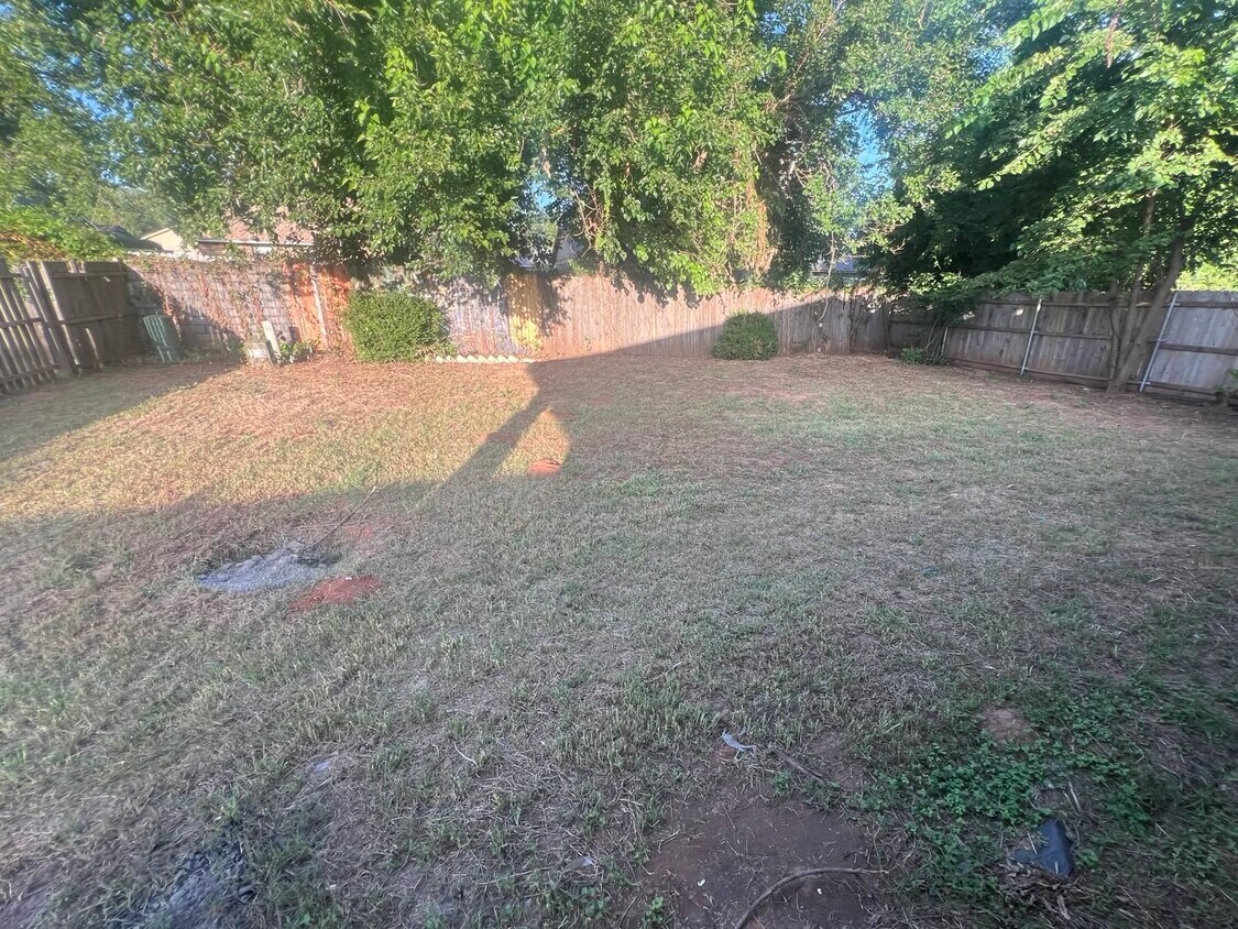Foto del edificio - 3701 Truman Dr