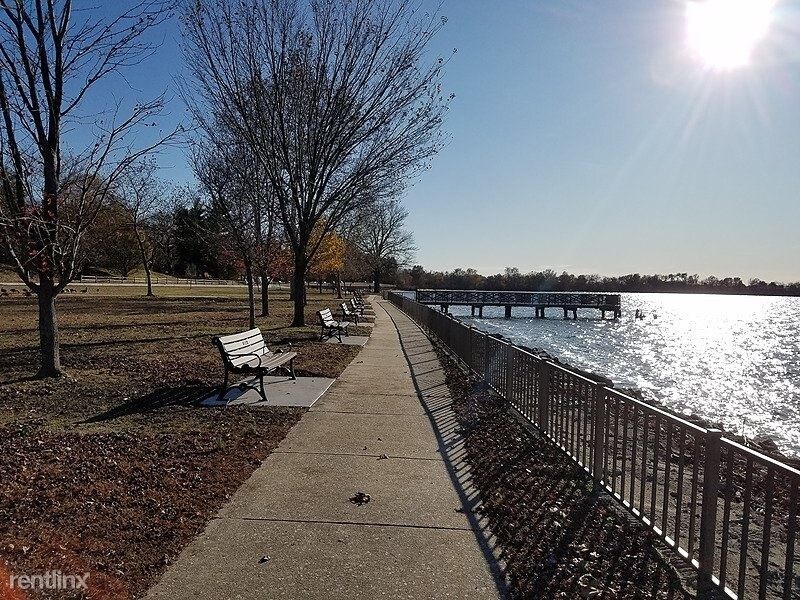 Foto principal - 2 br, 1 bath Apartment - 1102 Wesley Avenue