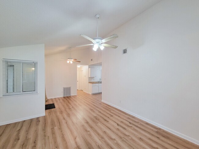 Foto del edificio - 17808 Northway Ct