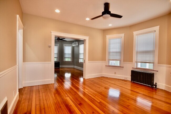 Building Photo - 20 Hubbardston Rd