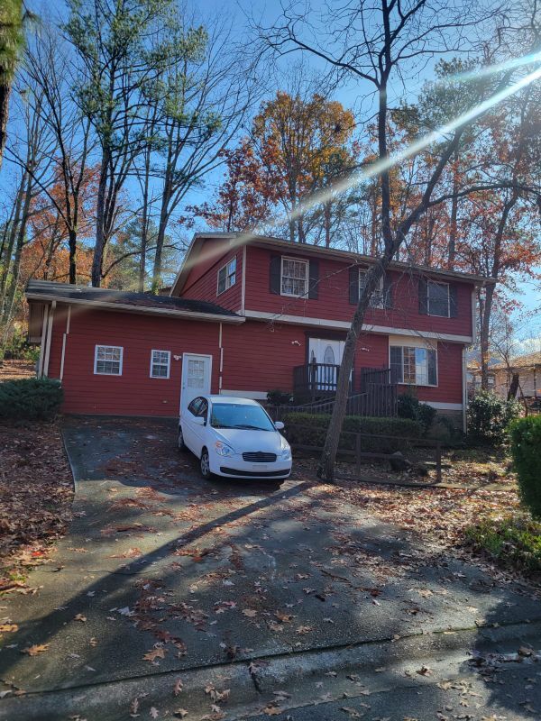 Foto del edificio - 6935 Ivy Log Dr SW