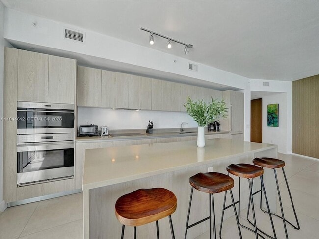 Photo - 4111 S Ocean Dr Apartment