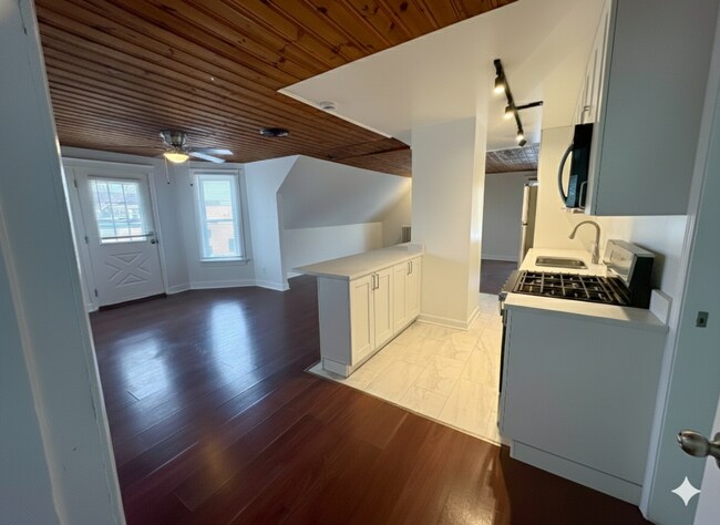 Foto del edificio - 7635 W Foster Ave