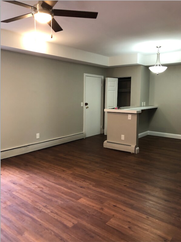 Foto del edificio - 1323 Pendleton St