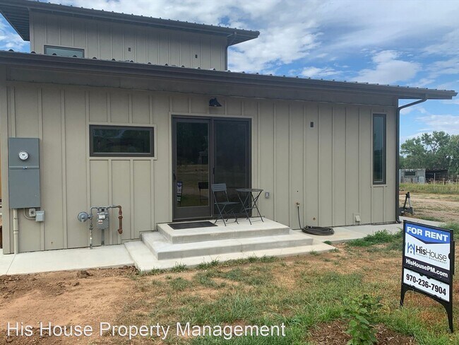 Foto del edificio - Studio, 1 bath House - 3922 Bingham Hill Rd