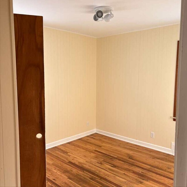 Foto del edificio - 4481 Westpoint St
