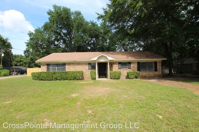 Building Photo - 416 N Rainbow Dr