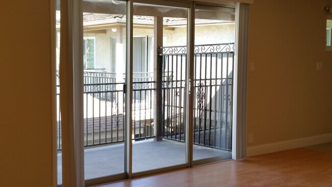 Foto del edificio - 609 Grand Fir Ave