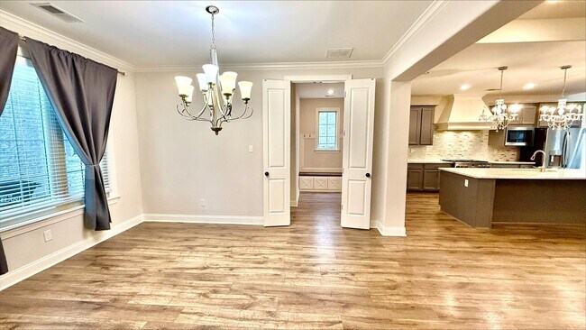 Foto del edificio - 10012 Adagio Cv