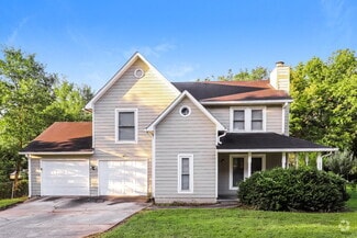 Building Photo - 25 Rivercrest Dr