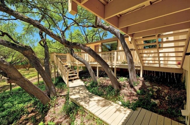 Building Photo - 1808 Trevino Dr