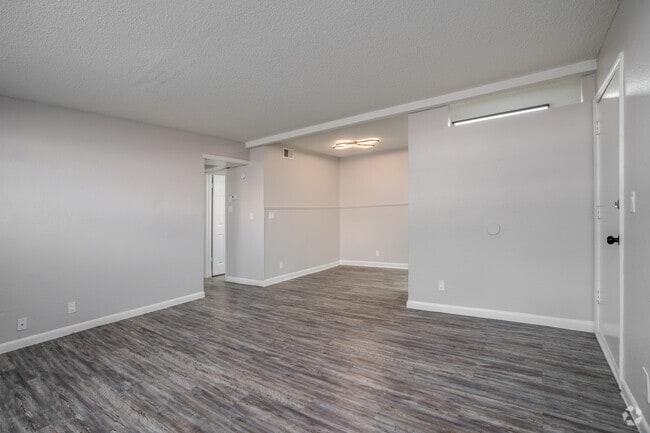 2BR, 1BA - 850SF - Living Area - Crossings at Midtown