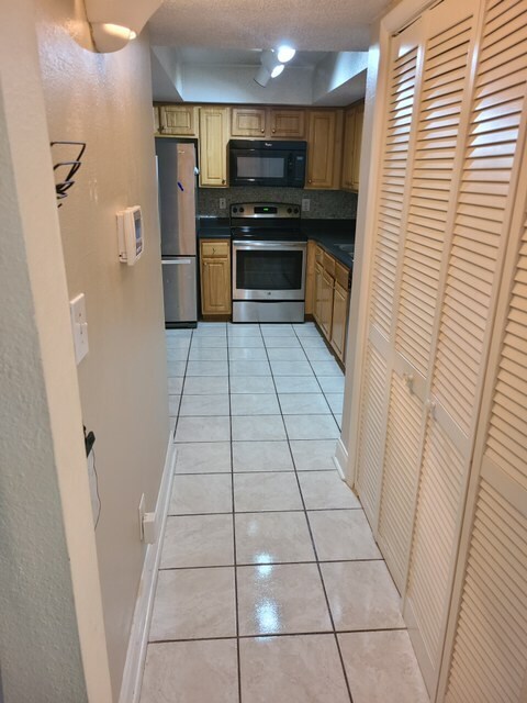 Foto principal - 3301 Henderson Mill Rd