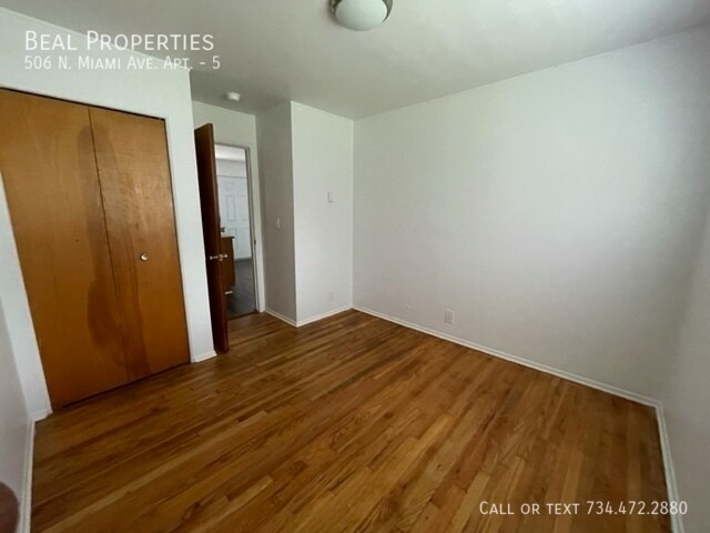 Foto del edificio - 506 N Miami Ave