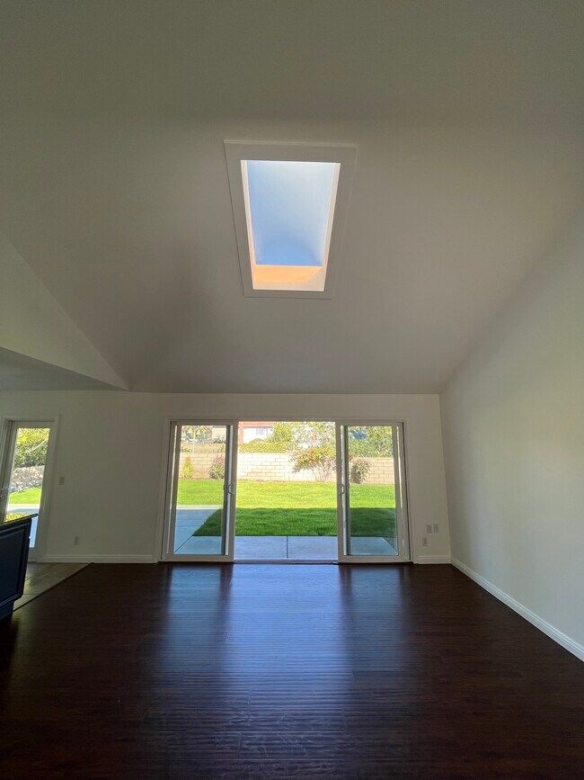 Panoramic Sliding Glass Doors - 26261 Tarrasa Ln