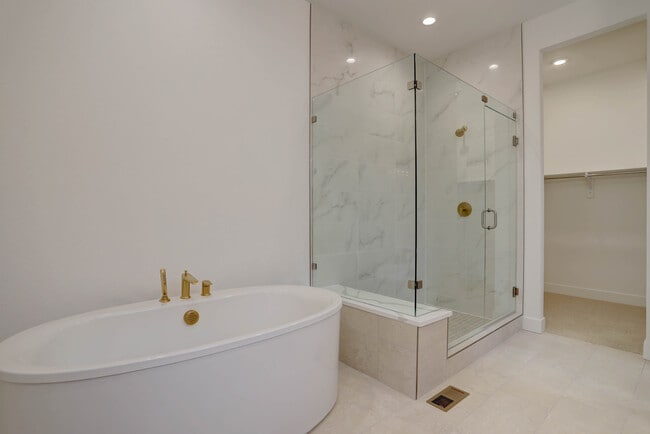 Building Photo - 7185 S Youngfield Wy