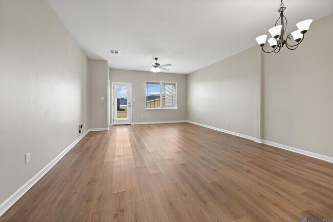 Foto del edificio - 17455 Berkshire Dr