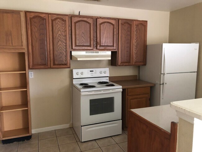 Foto del edificio - 7549 Windsor Oaks