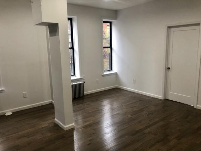 Foto del edificio - 3 bedroom in NEW YORK NY 10033