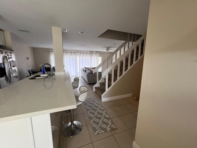 Foto del edificio - 8251 NW 8th Pl