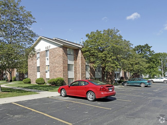 Building Photo - Bluewater Townhouses