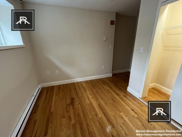 Foto del edificio - 1 bedroom in Brookline MA 02446