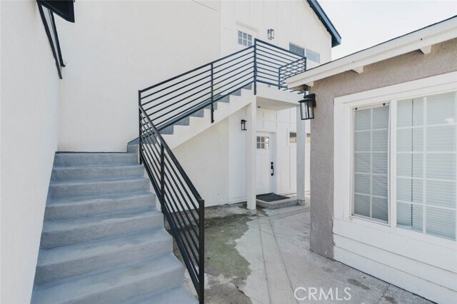 Foto del edificio - 5732 Willowcrest Ave