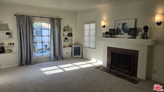 Foto del edificio - 4130 Creed Ave