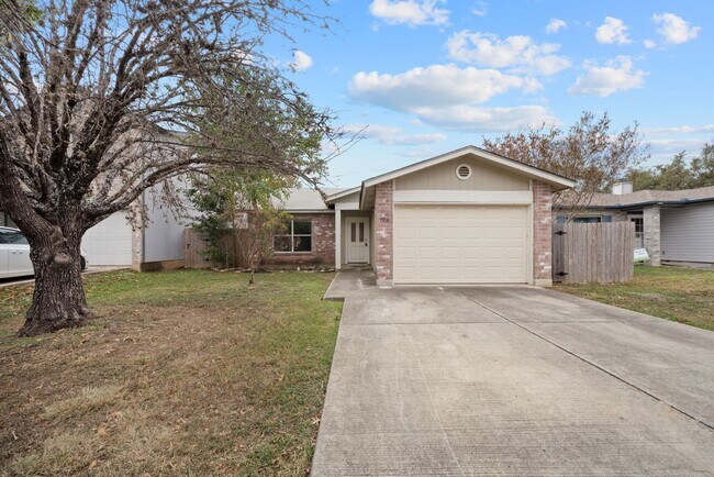 Foto del edificio - 4 Bedroom/2 Bath Hunters Chase Subdivision