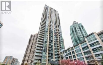 Building Photo - 225-2225 Webb Dr