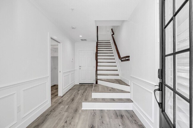 Foto del edificio - 1579 Chatfield Pl