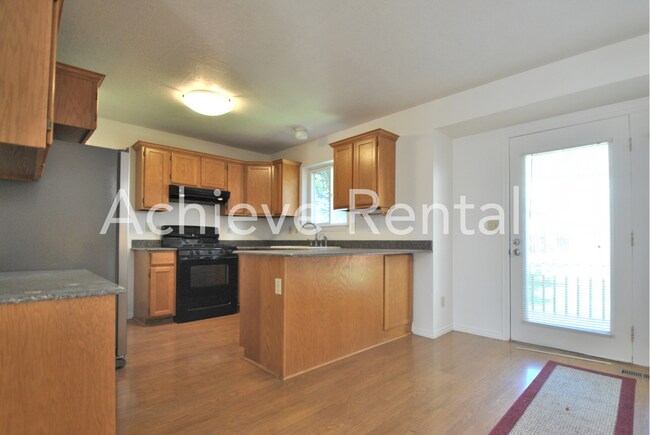 Foto del edificio - 1294 Eastridge Cir