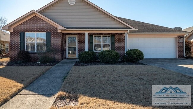 Building Photo - 5002 Blakemore Dr SE