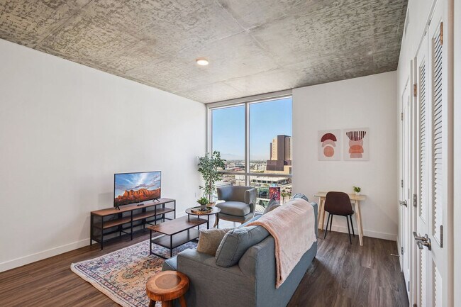 Foto del edificio - 222 E Jefferson St