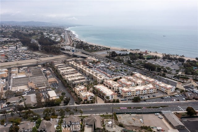 Building Photo - 3327 Doheny Way
