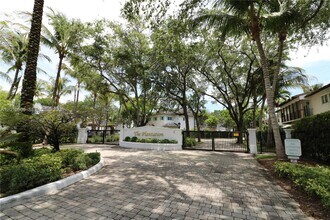 Building Photo - 7961 SW 110th Ter