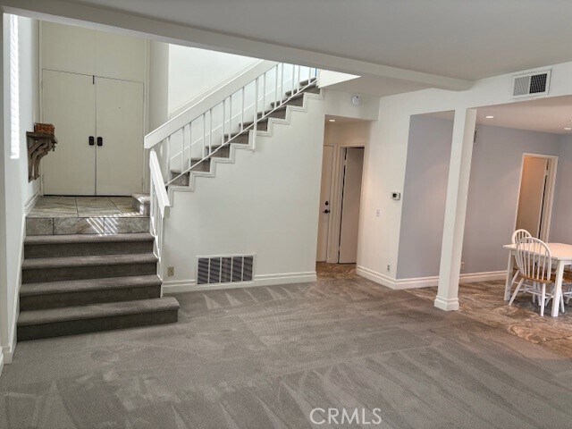 Foto del edificio - 2124 Woodbriar Ct