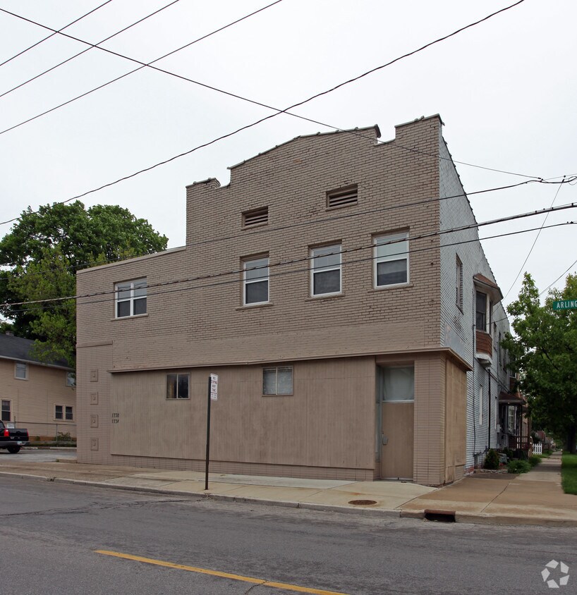 Primary Photo - 1732 Arlington Ave