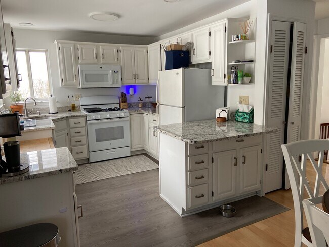 Foto del edificio - 4 McKendry Ct