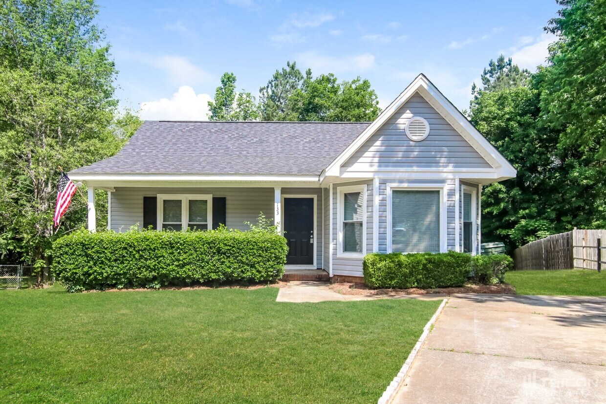 Foto principal - 133 Riverwalk Ct