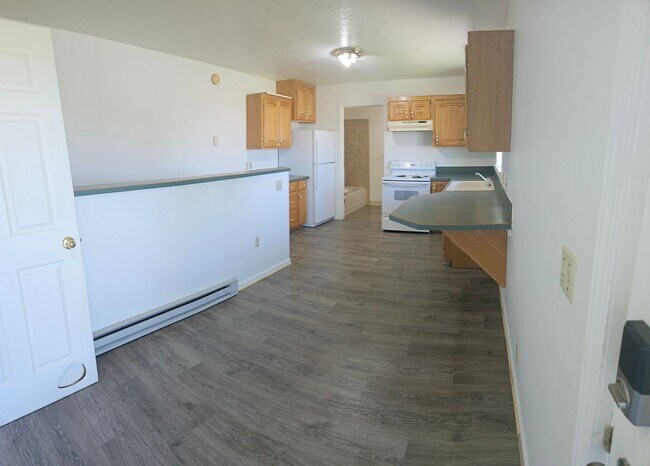 Building Photo - Williams-609