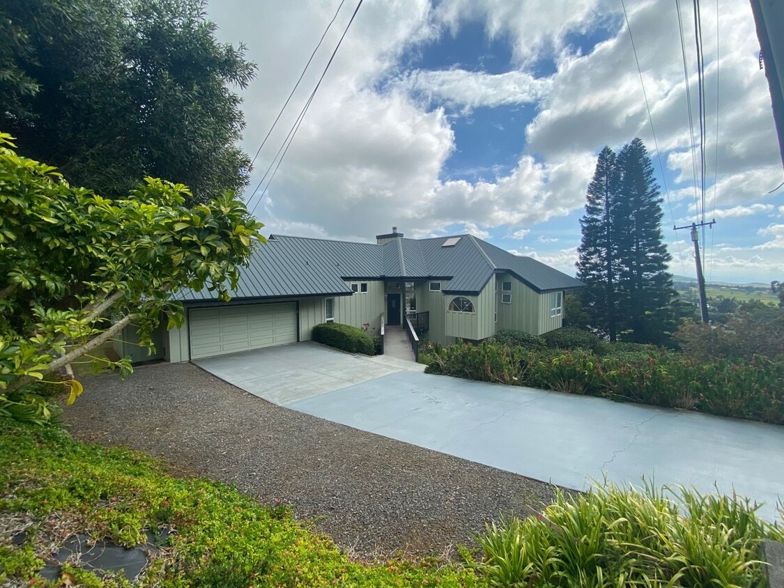 Primary Photo - Kamuela Heights