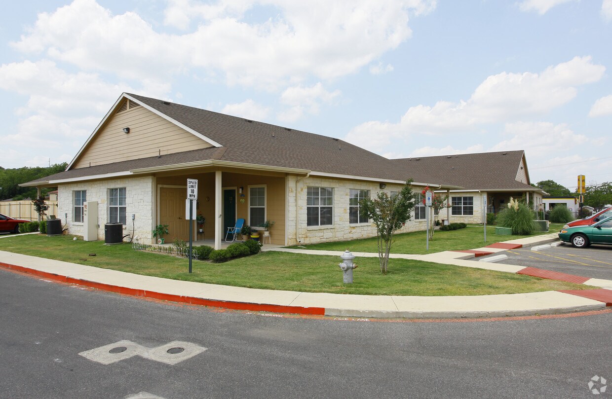 Foto del edificio - Landa Place Apartments