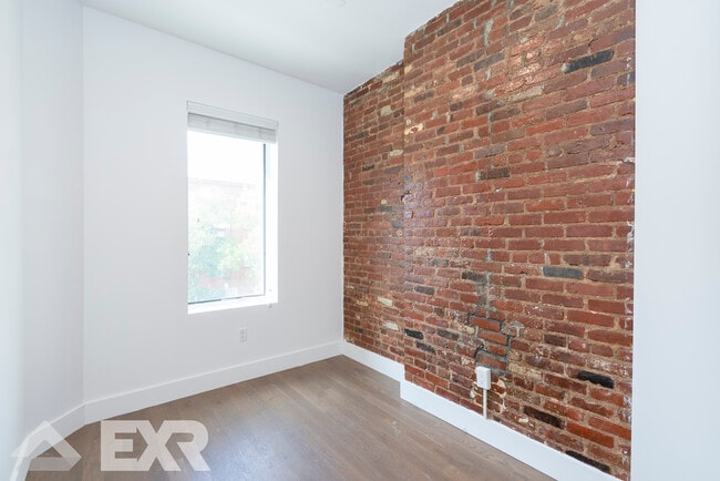 Building Photo - 22 Granite St