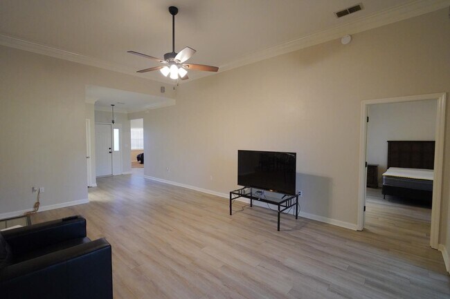 Building Photo - 5370 Appledore Ln