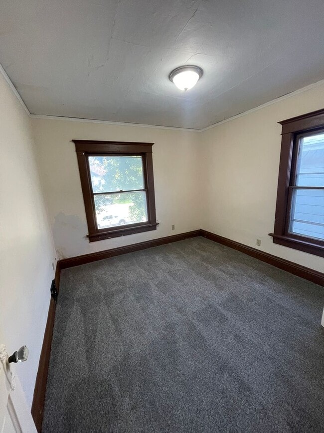 Foto del edificio - 723-723 1/2 South St