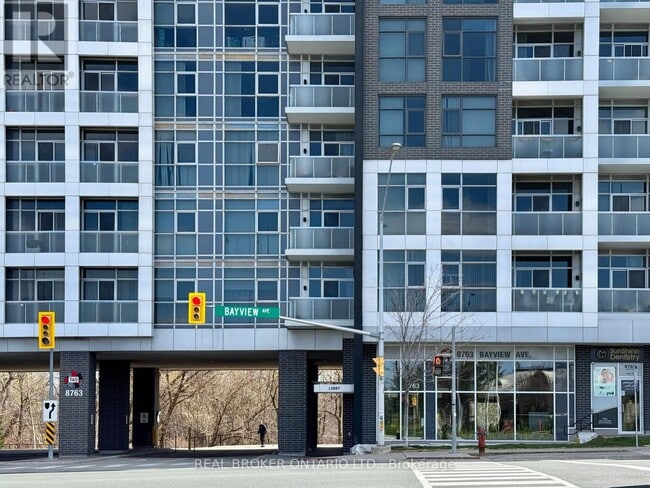 Building Photo - 8763 Bayview Ave